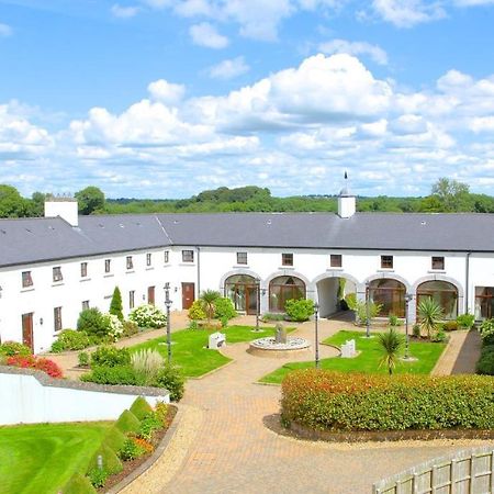 New Forest Estate Lodges Tyrrellspass Buitenkant foto