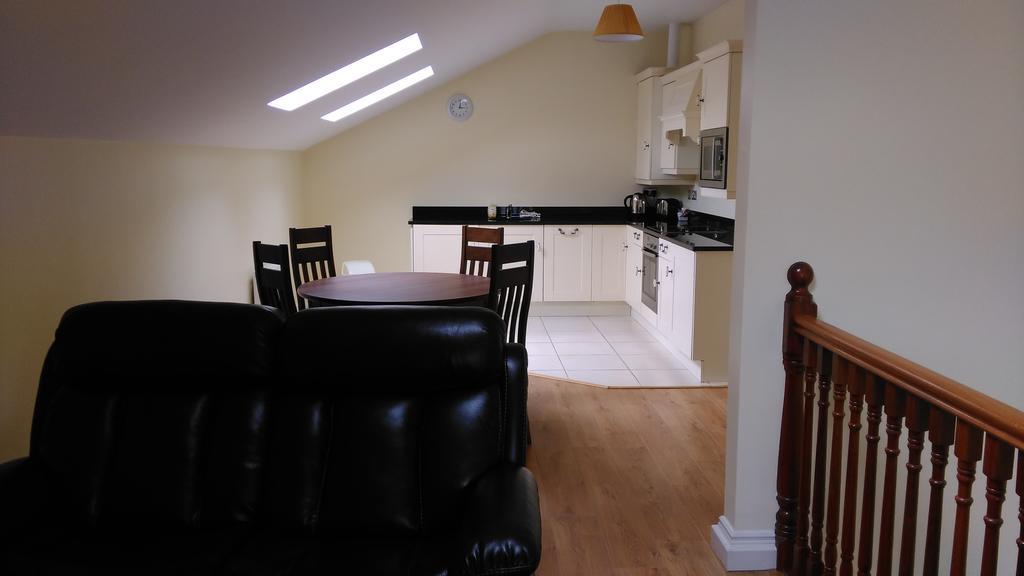 New Forest Estate Lodges Tyrrellspass Kamer foto